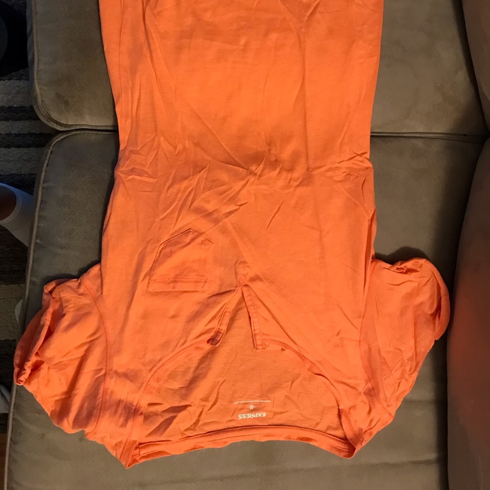 Express Short Sleeve Tee